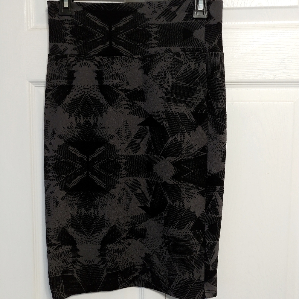 LulaRoe Cassie Pencil Skirt